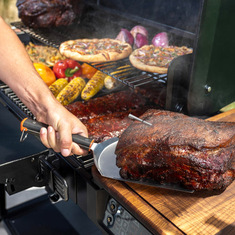 Traeger BAC793 stainless steel construction ensures lasting durability on the grill