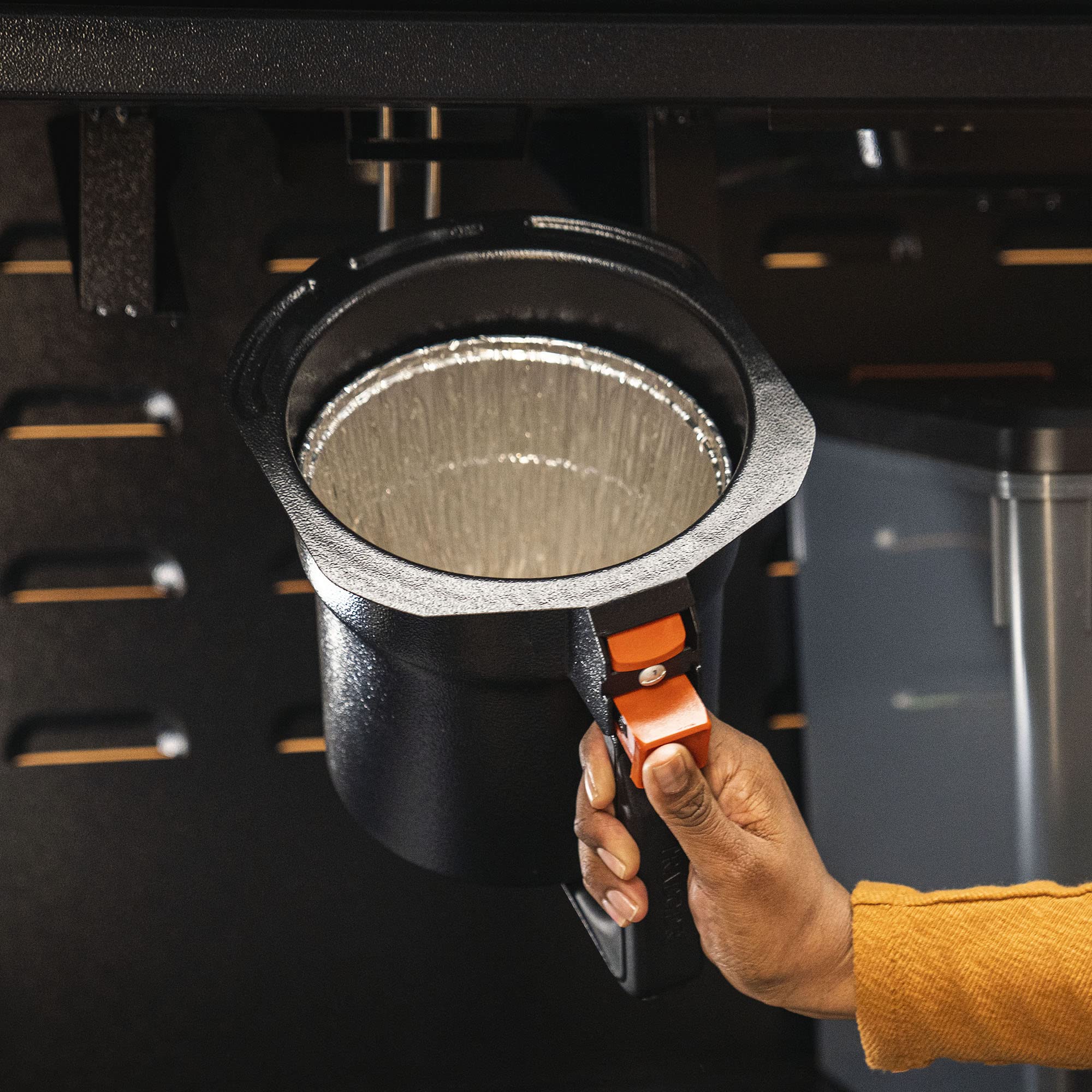 Traeger liners are lightweight and heat-resistant aluminum for easy handling.
