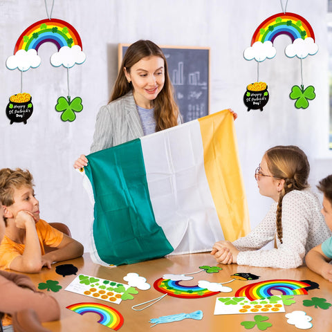 Tranqun St Patrick's Day kit supports family crafts and classroom activities.