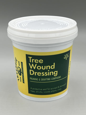 Sealed pruning wound with Treekote protective layer in place