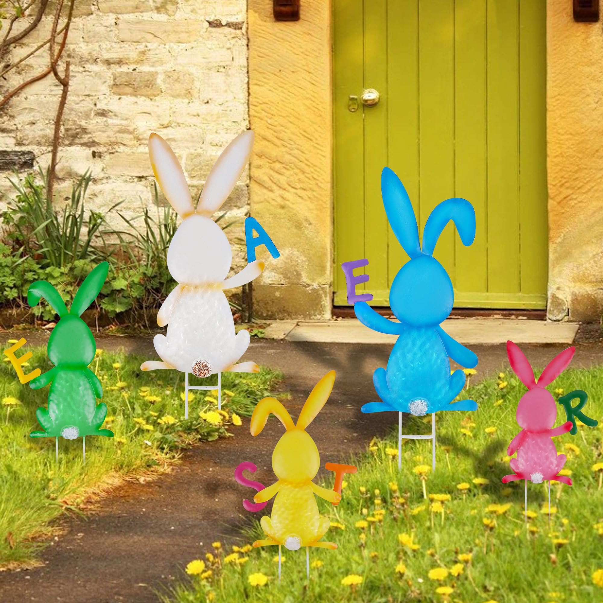 Treewoll easy-assembly bunny stakes simplify setup for outdoor decorating.