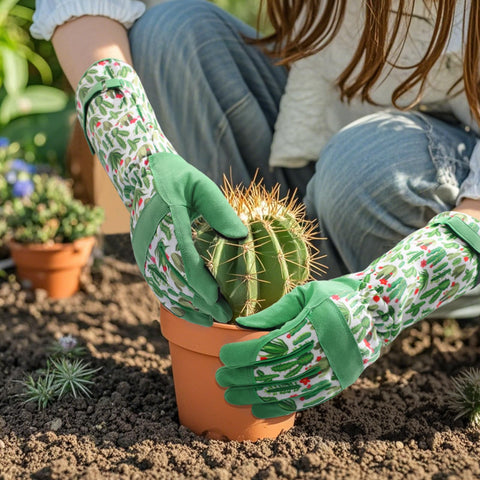 Trifabricy gloves store easily for quick outdoor tasks and gifting