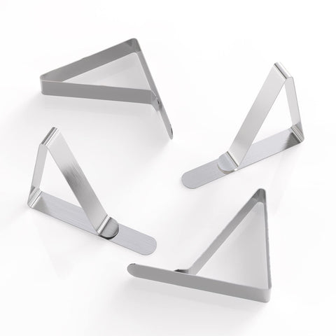 Camping or garden table with TriPole clips resisting gusts