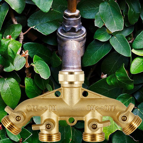 Rubber washers on Triumpeek splitter prevent leaks during outdoor watering
