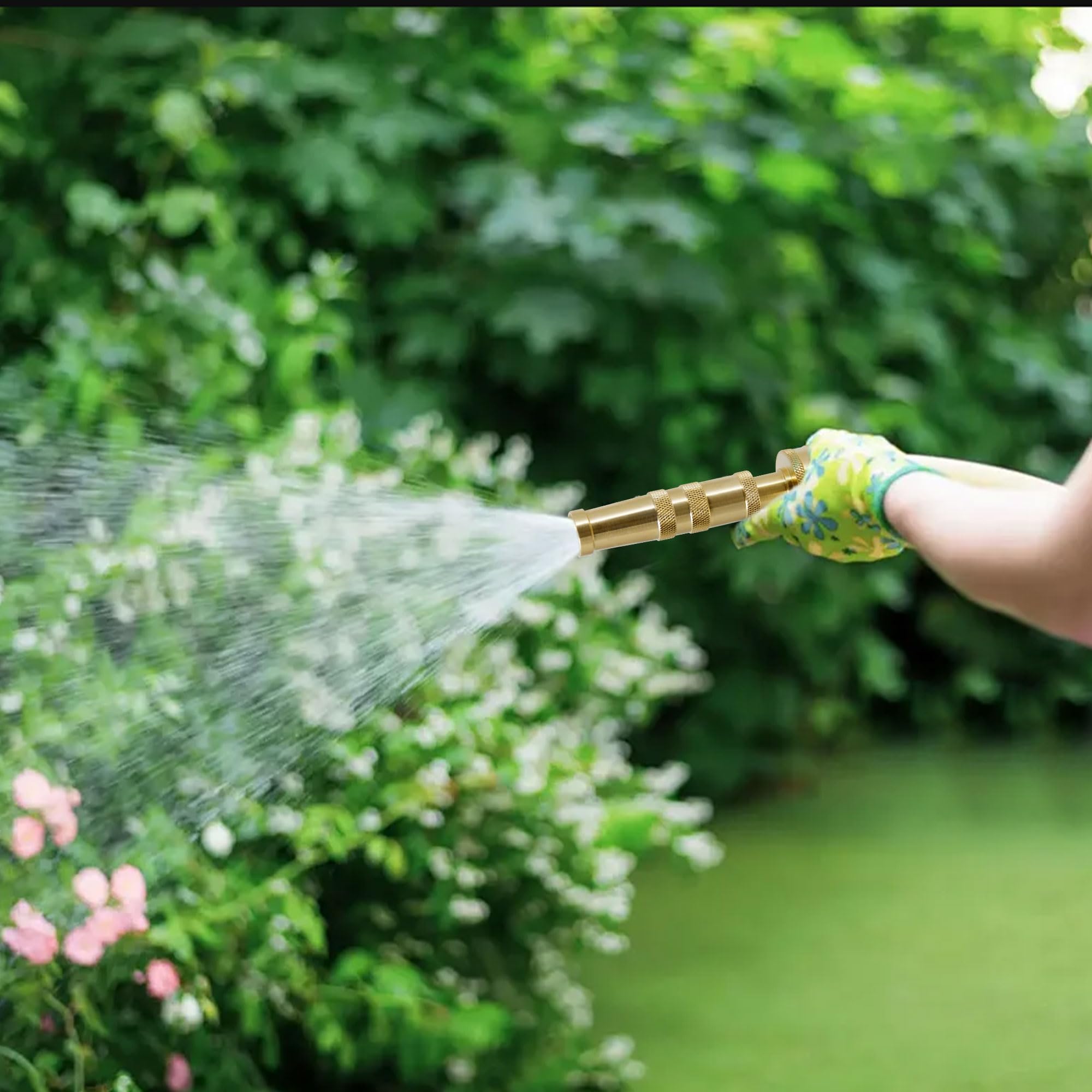 Rustproof solid brass Triumpeek nozzle built to withstand outdoor use.