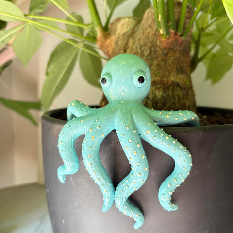 TSCVPJL octopus edge ornament for vases and frames.