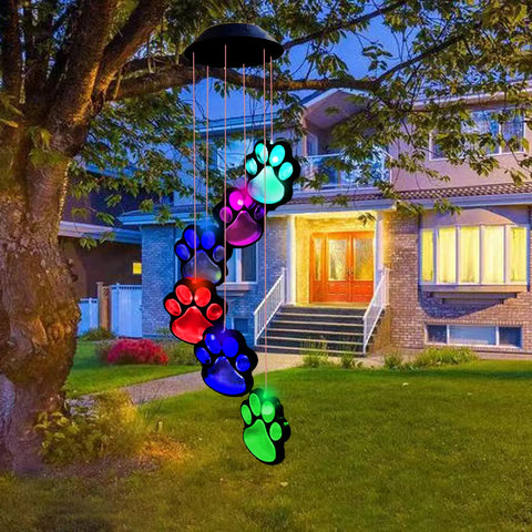 TSIPEKLO Waterproof Paw Print Solar Wind Chime withstands rain for outdoor decor.