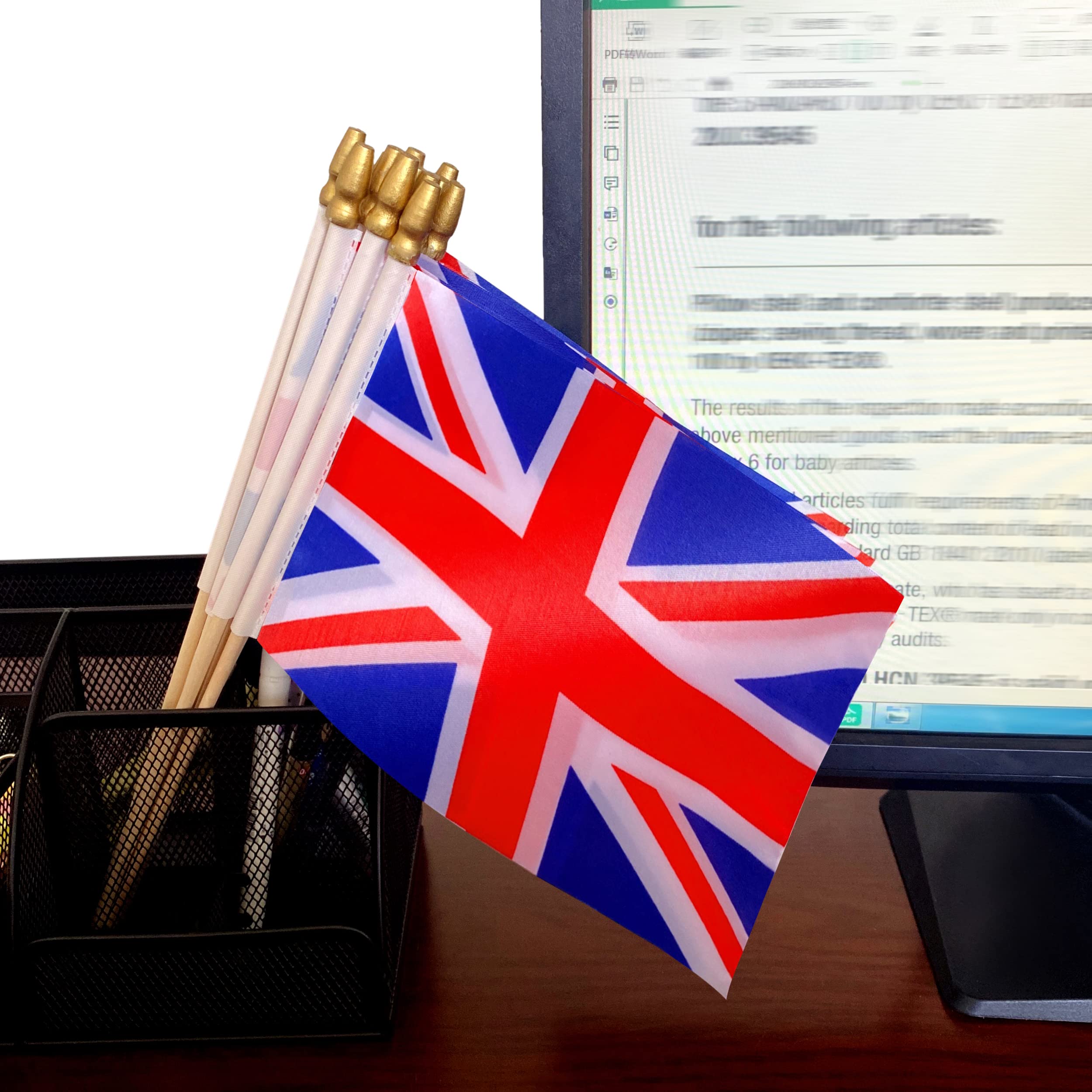 TSMD double-sided British flag boosts visibility at events and photo moments.