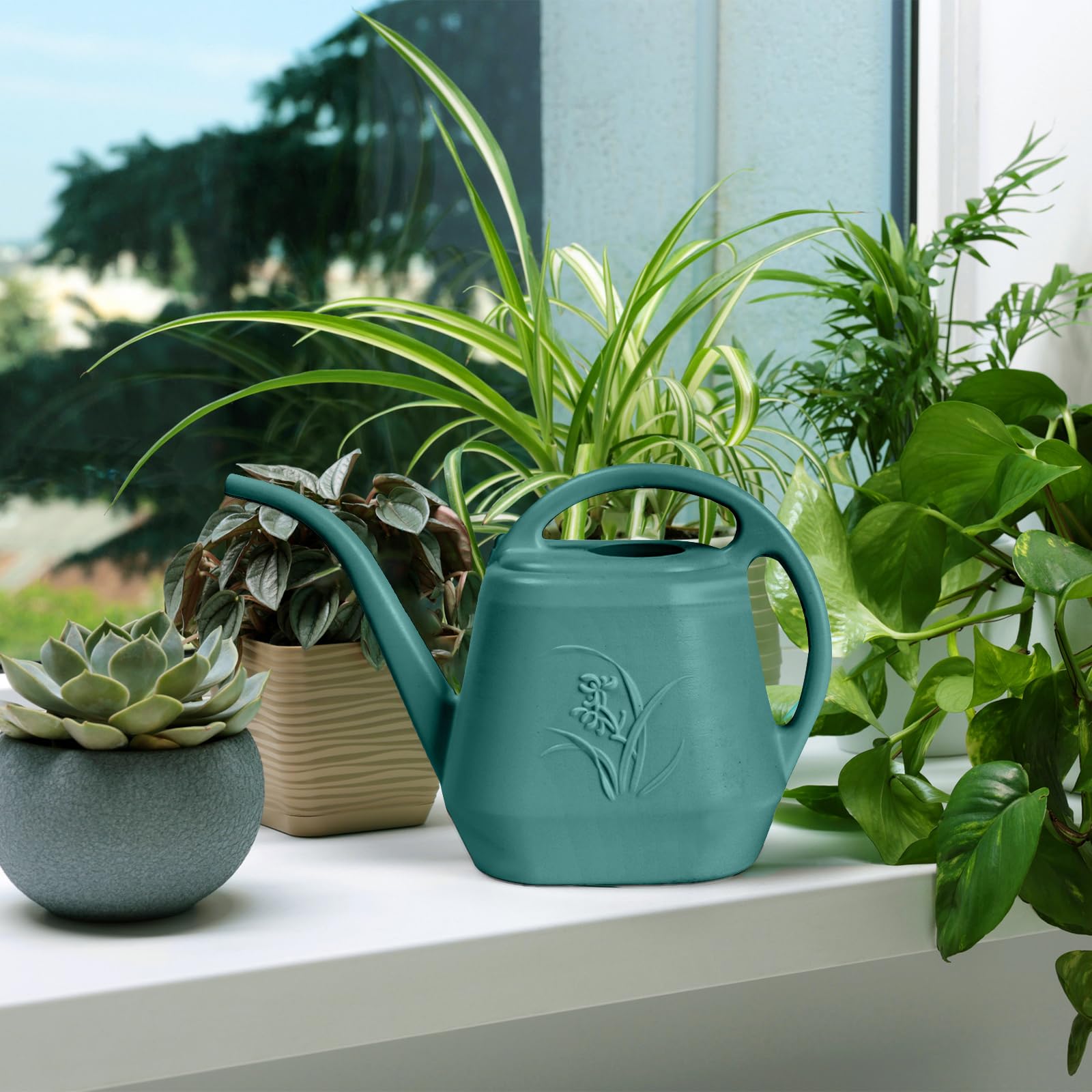 TTAOE GN durable plastic construction for indoor and outdoor use