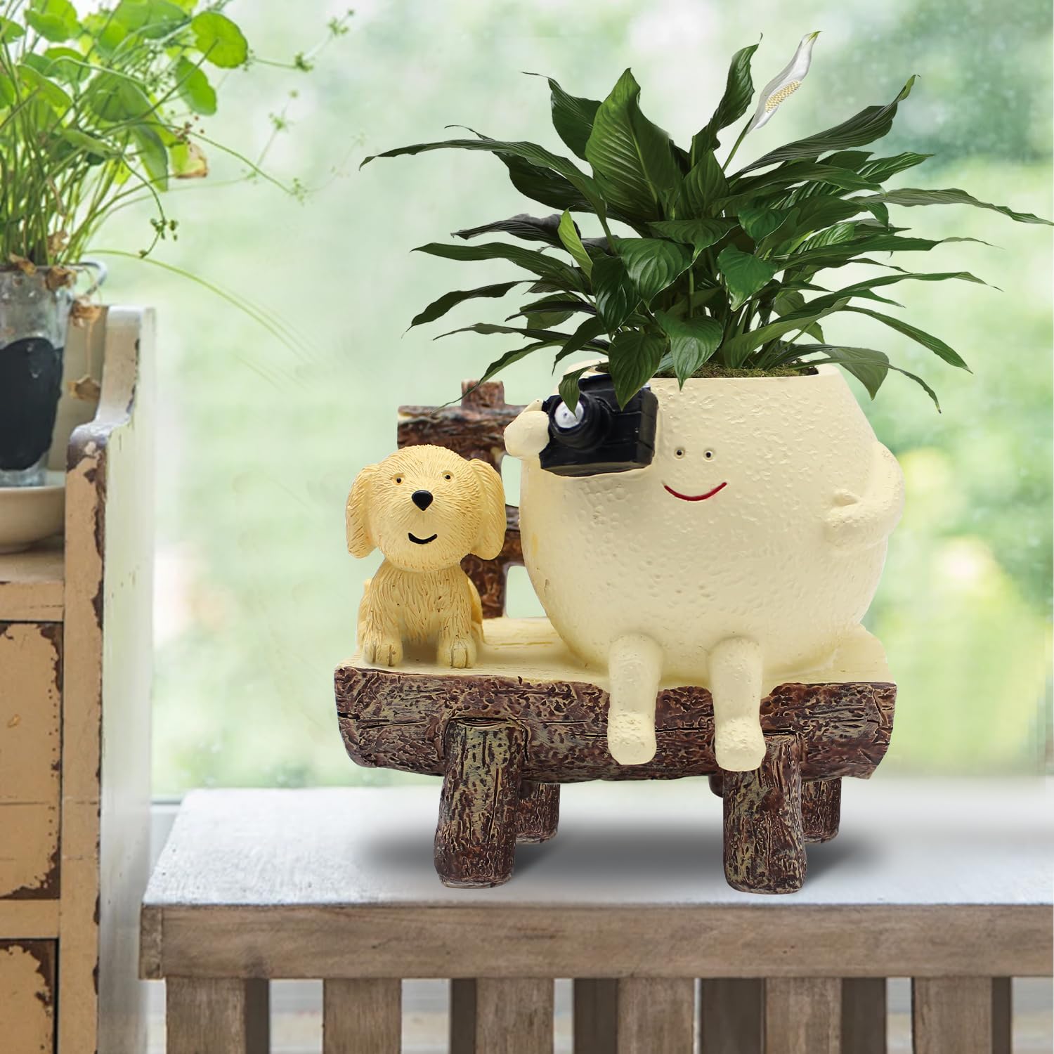 Tuenmofun smiley-face resin bench planter for desk and shelf decor