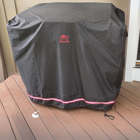 Turtle Life vent holes prevent moisture buildup and keep airflow balanced.