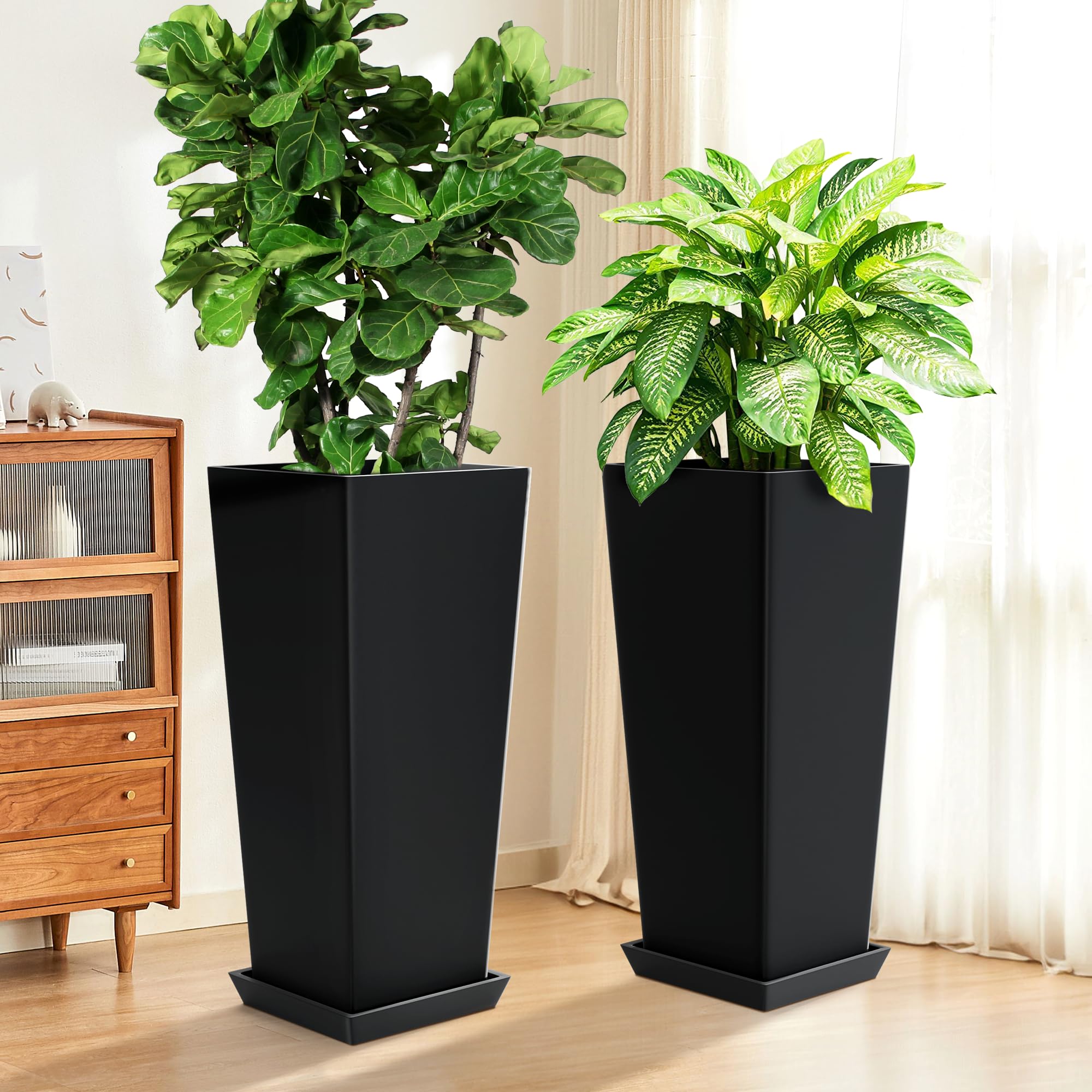 TUYOHW 24in tall planter elevates any plant display