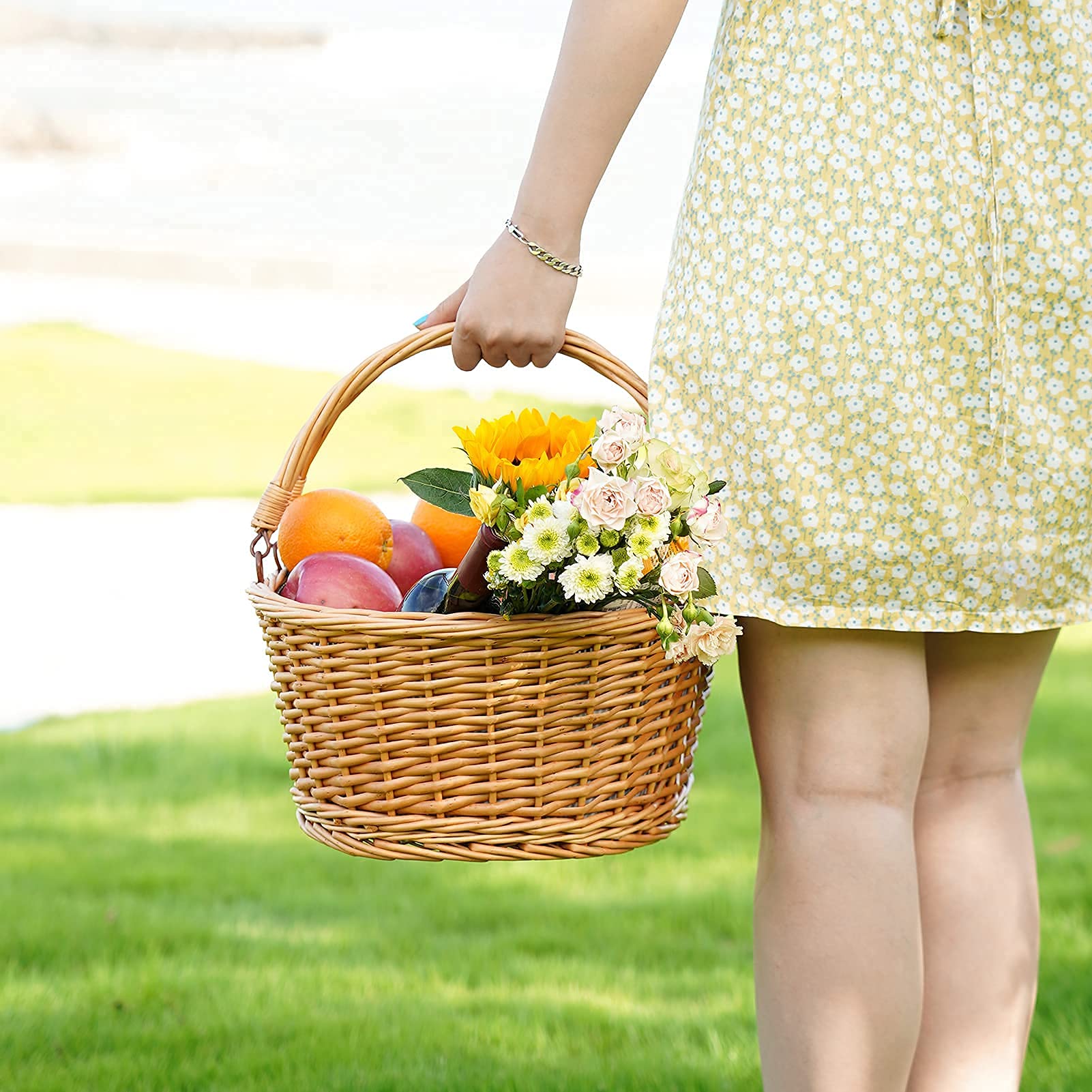 TwentyNext liner inside basket polyester liner adds elegant protection.