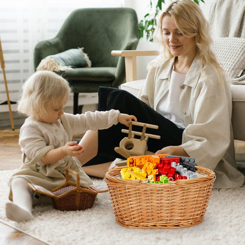 TwentyNext outdoor basket for camping or travel, combining durability and portability.