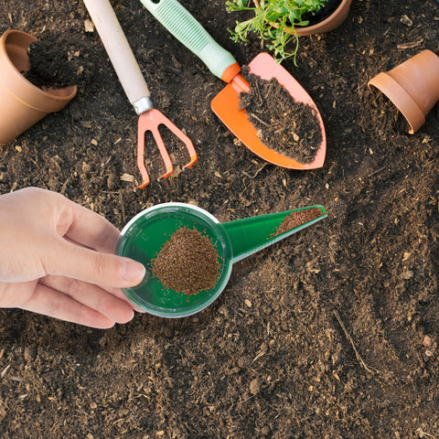 TXIN two-piece seed planter set for easy handling and storage.