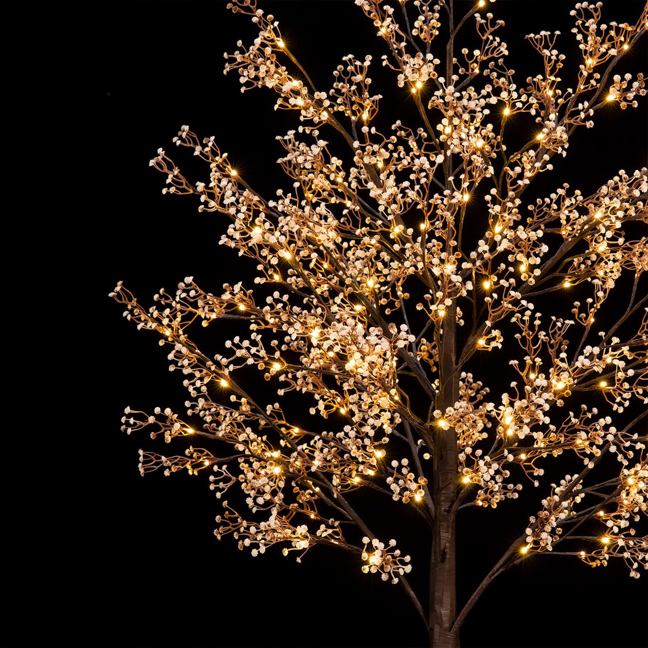 TYBEEU Remote-ready tree for easy light control