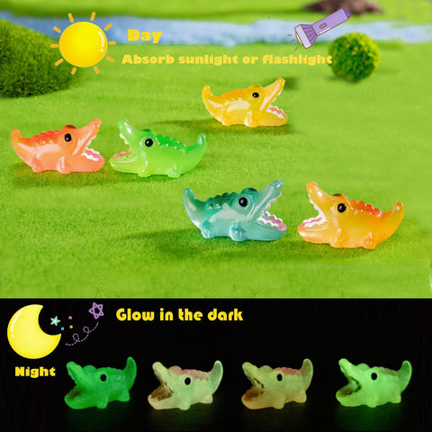 U-Zimikee pig mini figure ideal as party favors or toppers.