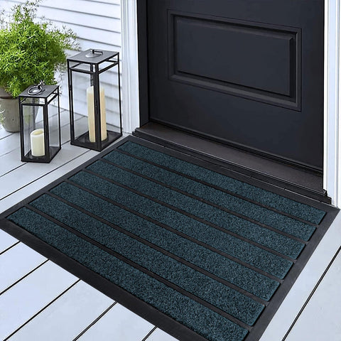 UBDYO dirt-trapper outdoor door mat captures dirt at the entry.