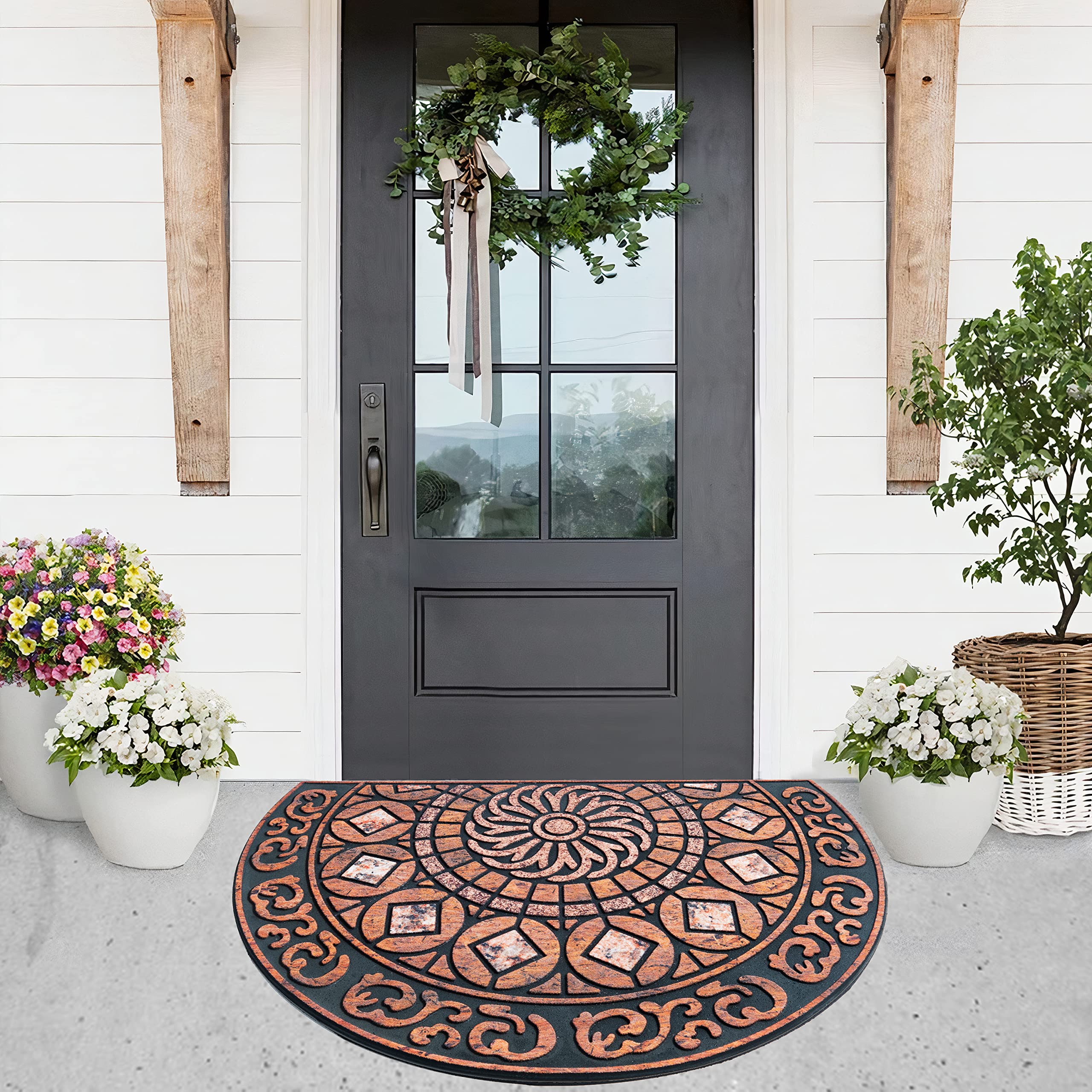 UBDYO heavy-duty warm door mat outdoors captures dirt and prevents slipping.