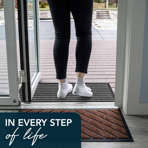 UBDYO Weatherproof door mat withstands outdoor conditions year-round.