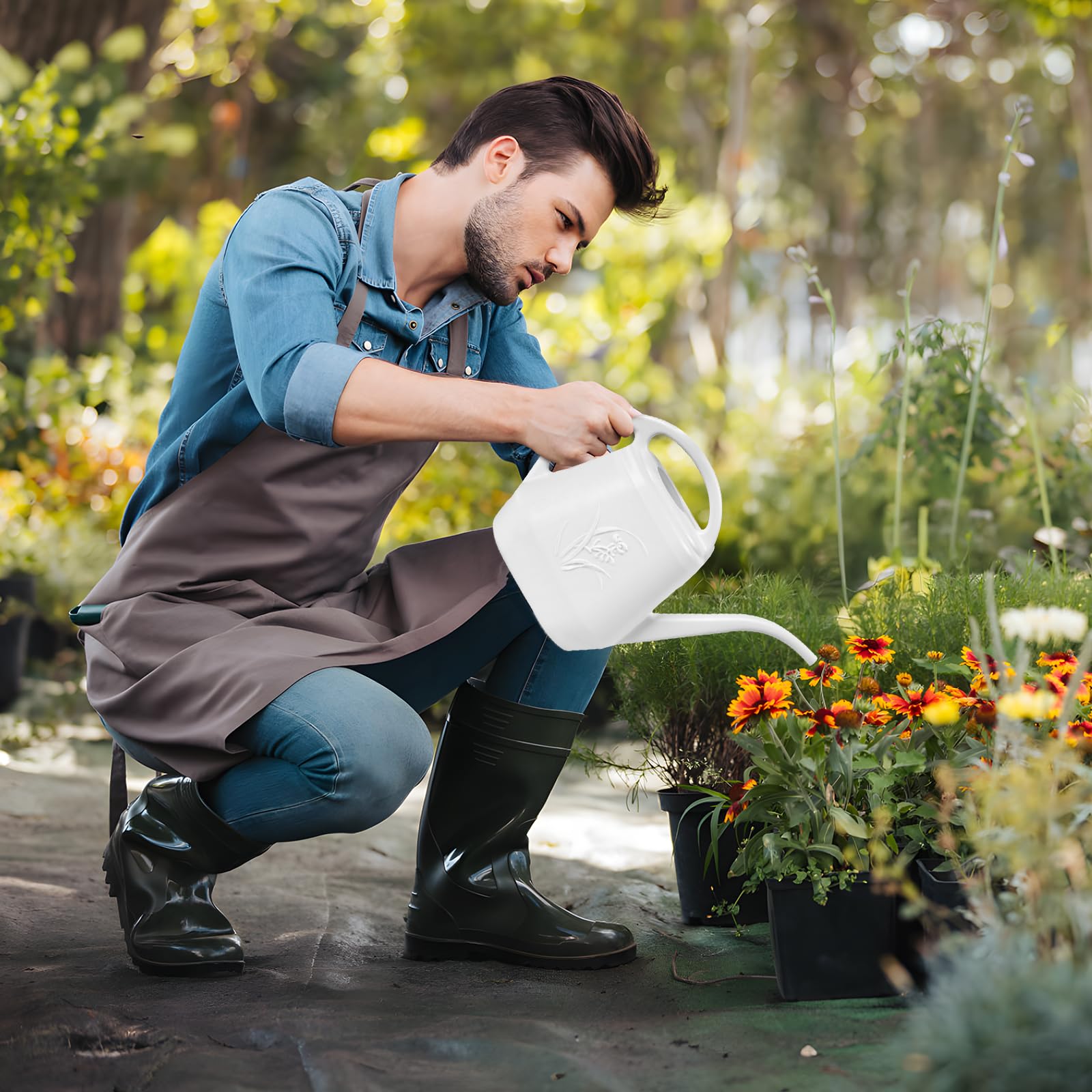 Durable plastic UFANME watering can in white for daily use
