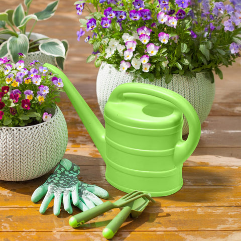UFANME watering can made of recyclable plastic for eco-friendly gardening.