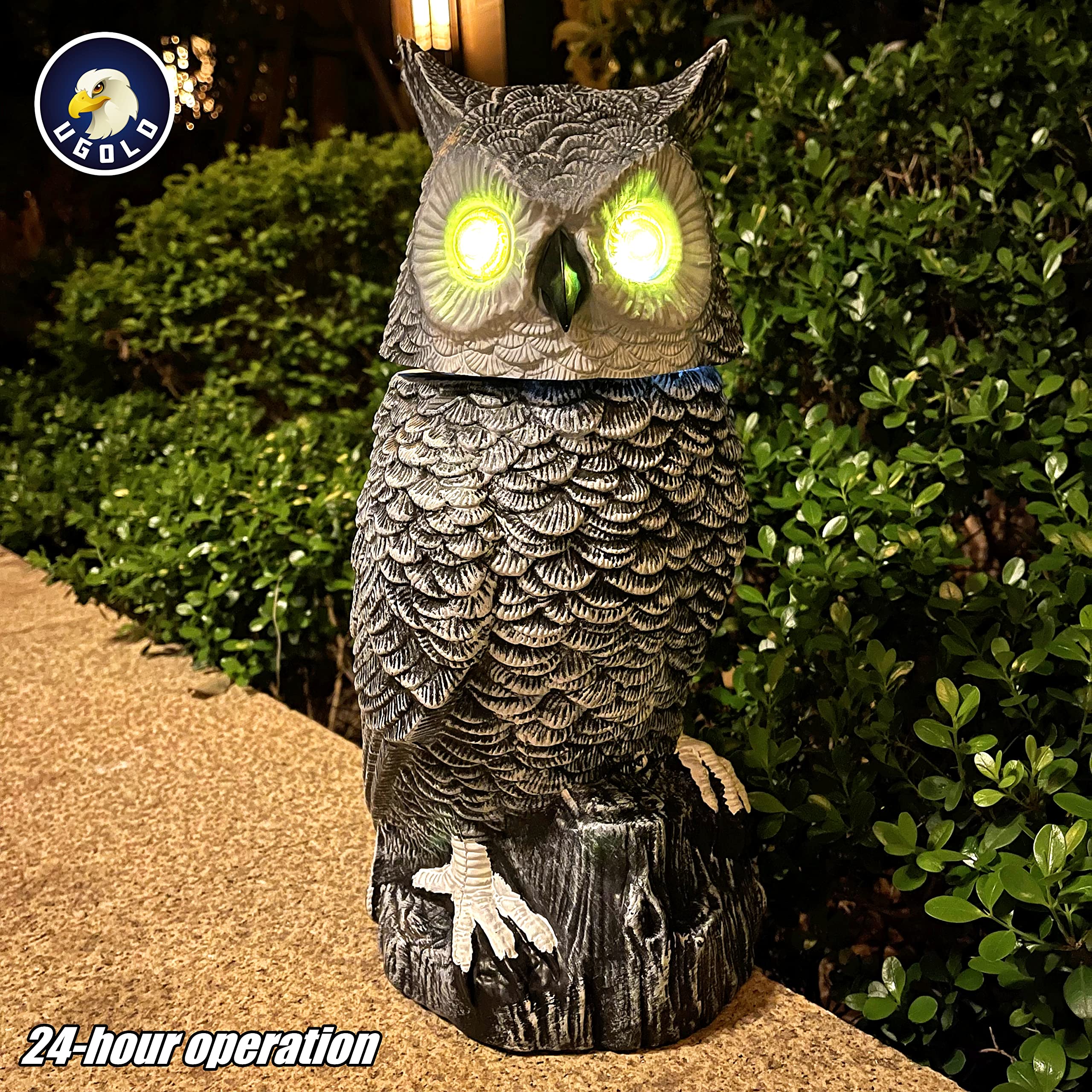 Ugold Snow Owl back solar panel powers daytime illumination.