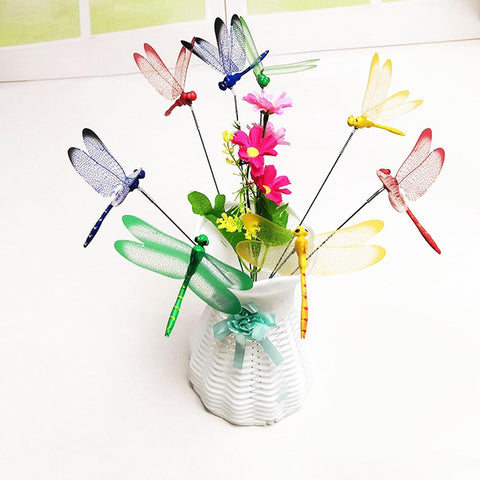 UGpine dragonfly wings clip blue 2.5in provides decorative detail