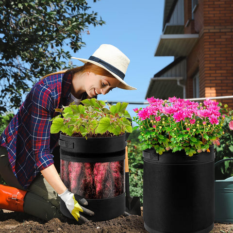 UJG reusable and washable grow bags for long-term garden use.