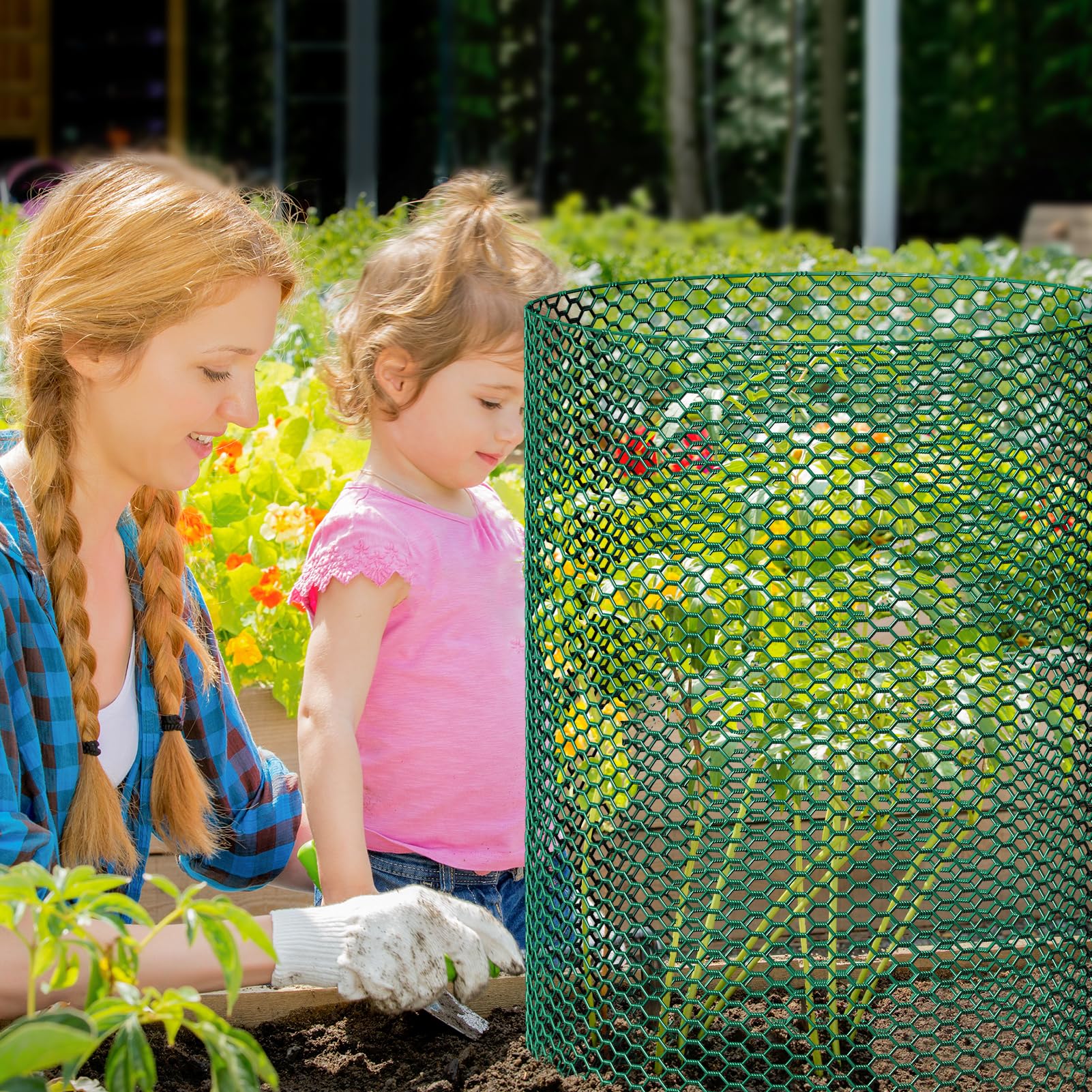 UJG wire-panel assembly demonstrates quick-circle guard shaping for versatile plant protection.