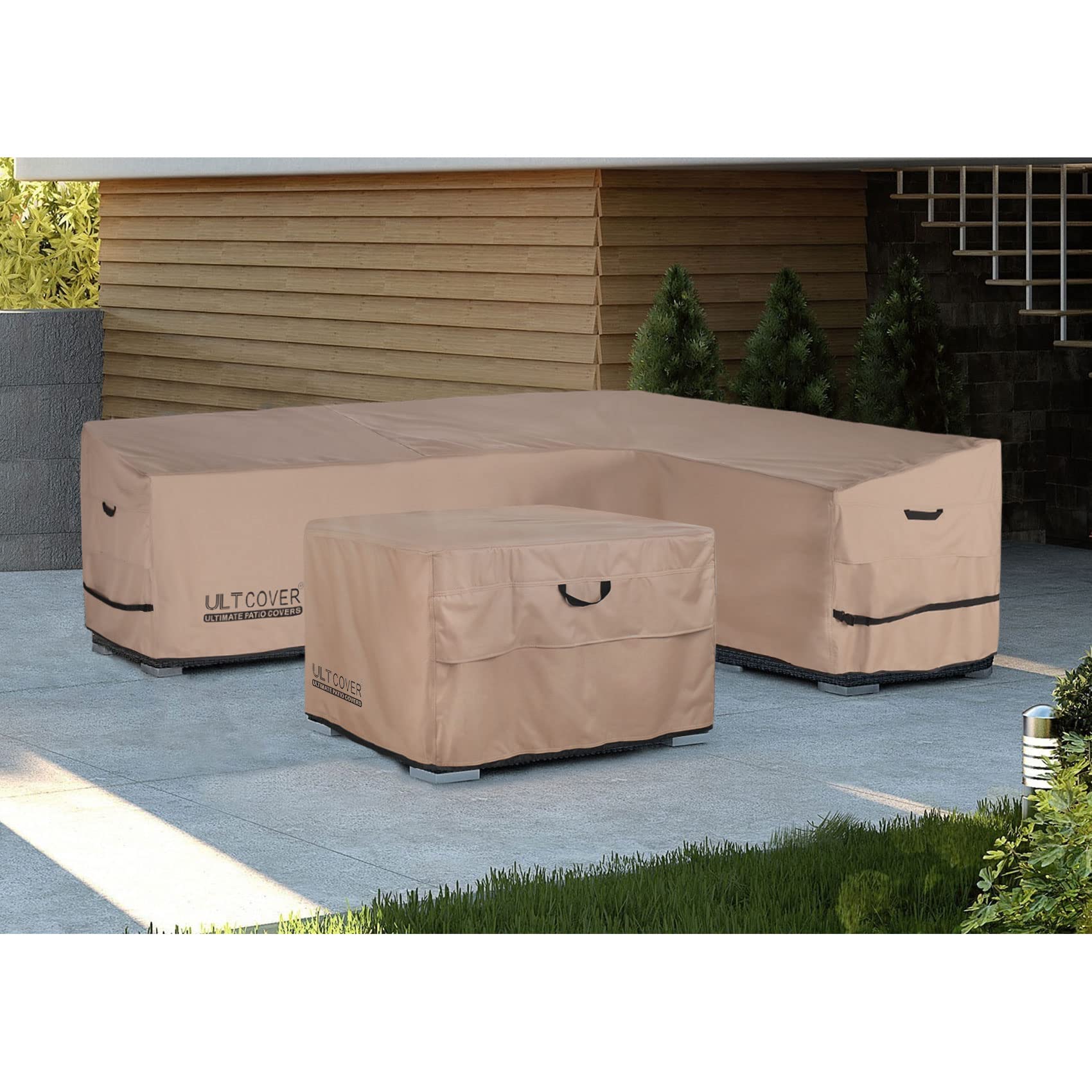 ULTCOVER 6-seater sectional cover ensures a snug, tailored fit.