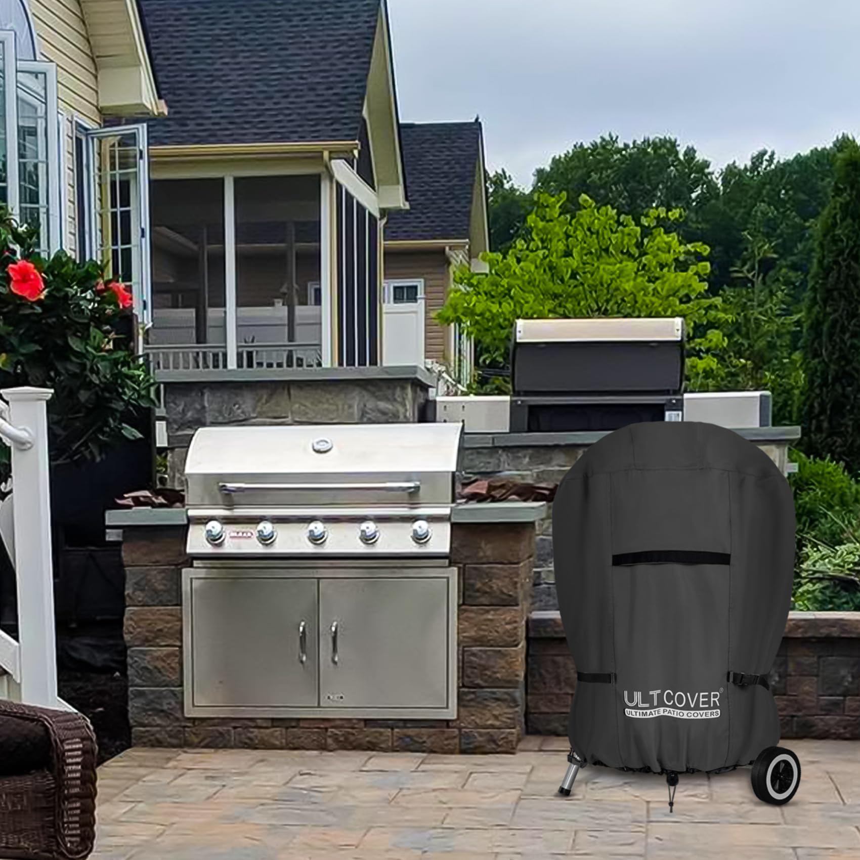 ULTCOVER black outdoor cover complements any patio while guarding against debris