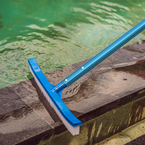 UNCO lightweight pool pole with ergonomic grip reduces strain during cleaning.