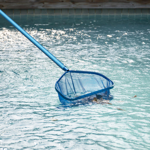 UNCO suitable for residential and commercial pool maintenance tasks.