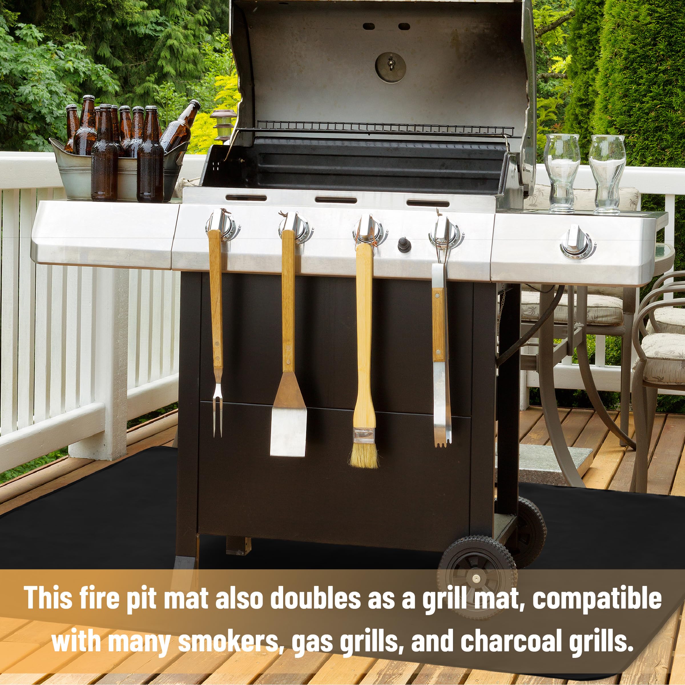 UNCO textured non-slip surface helps keep mat in place while grilling