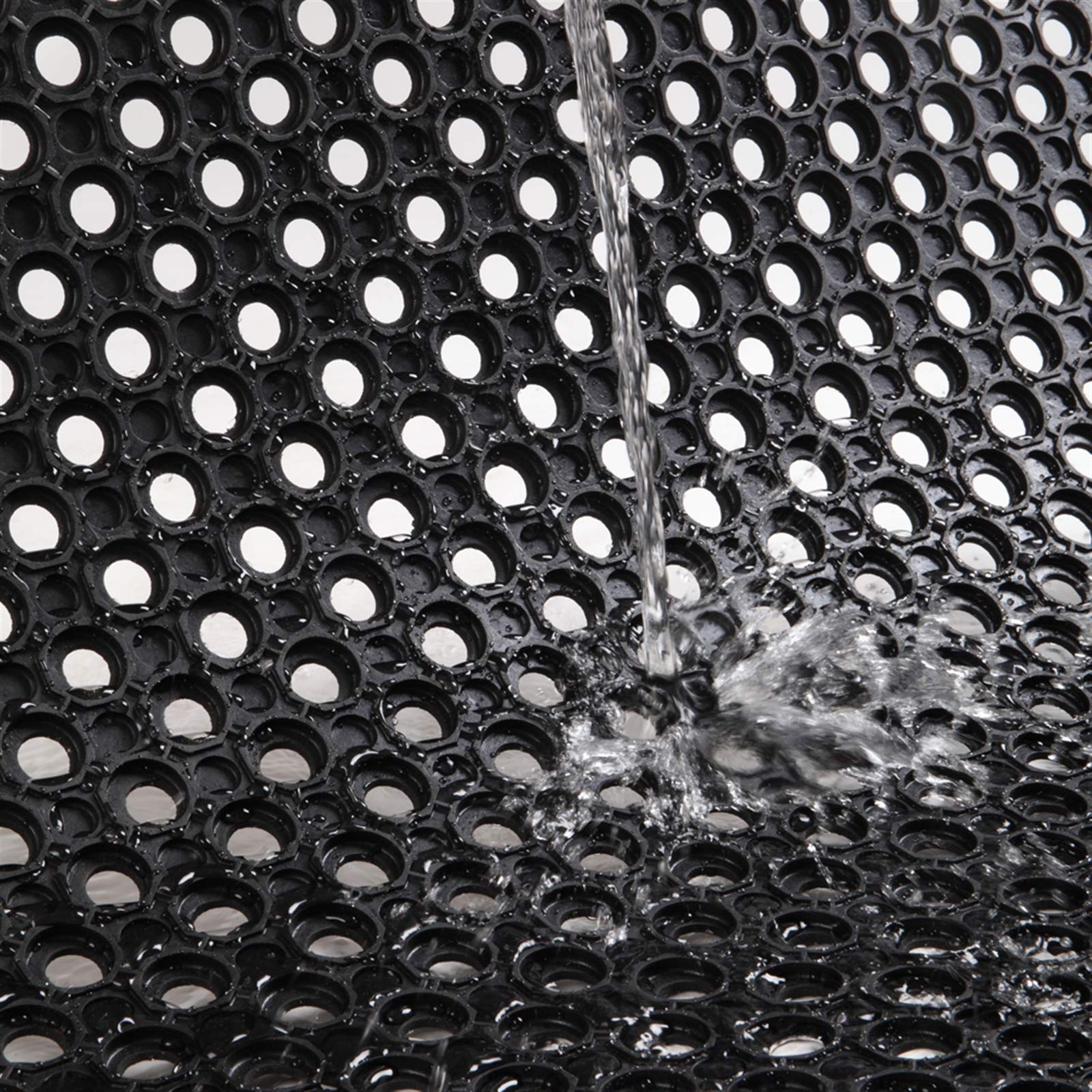 Uniboho heavy-duty bar mat endures high traffic in busy venues
