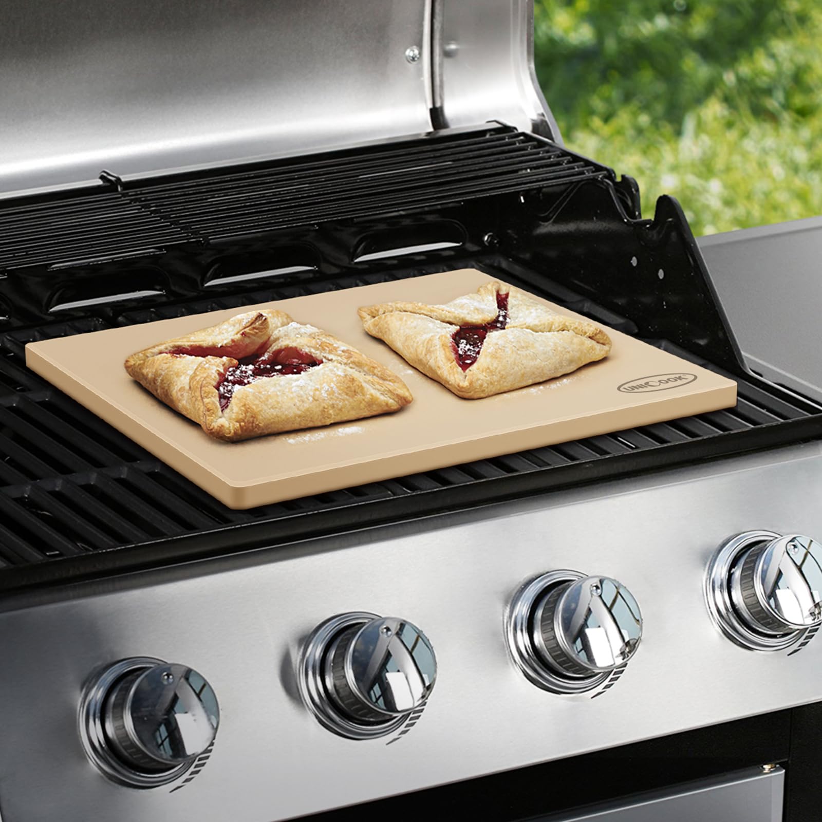 Unicook pizza stone features versatile baking for pizzas and breads