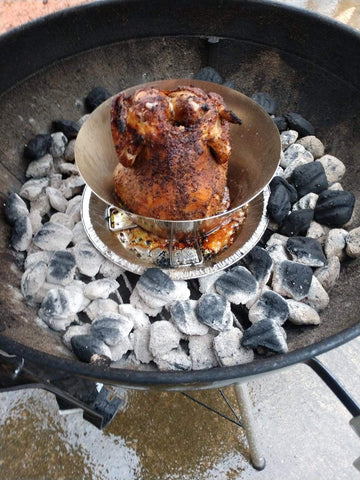 Premium 304 stainless steel construction resists corrosion and lasts through grills.