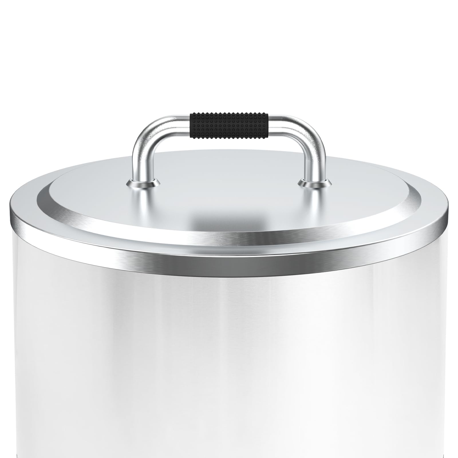 Uniflasy lid is ideal for camping and backyard gatherings.