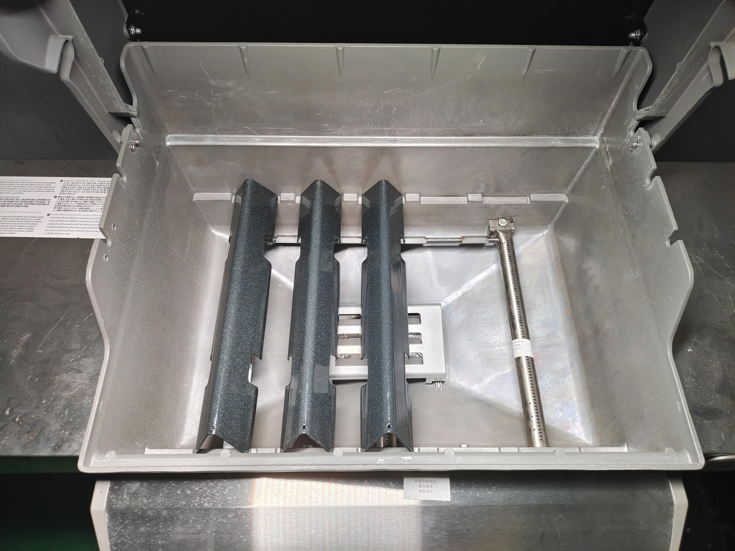 Porcelain-enameled steel flavorizer bars close-up showing durable coating