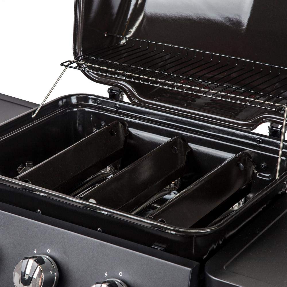 Uniflasy smooth-clean surface simplifies washing after grilling.