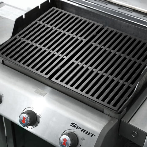 Uniflasy SmokeFire EX4/EX6 compatible grate for versatile pellet grilling.