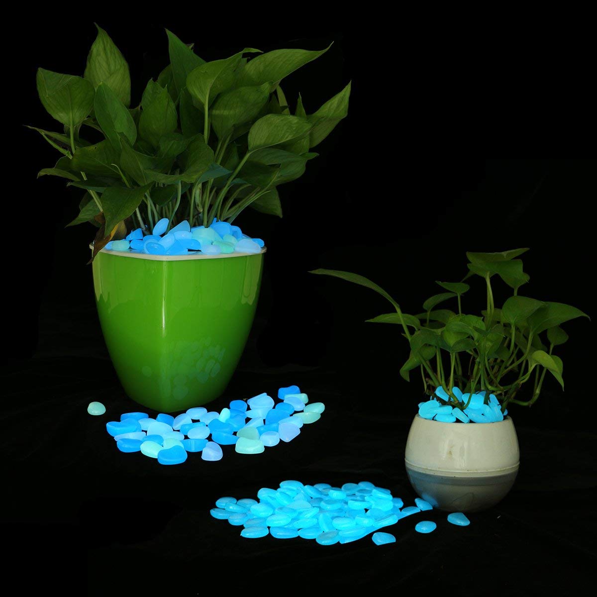 Unime glow-in-dark garden pebbles blue create decorative night-light effects
