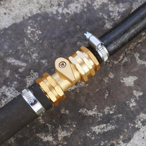 UNWAVER valve uses rustproof brass construction for outdoor durability.