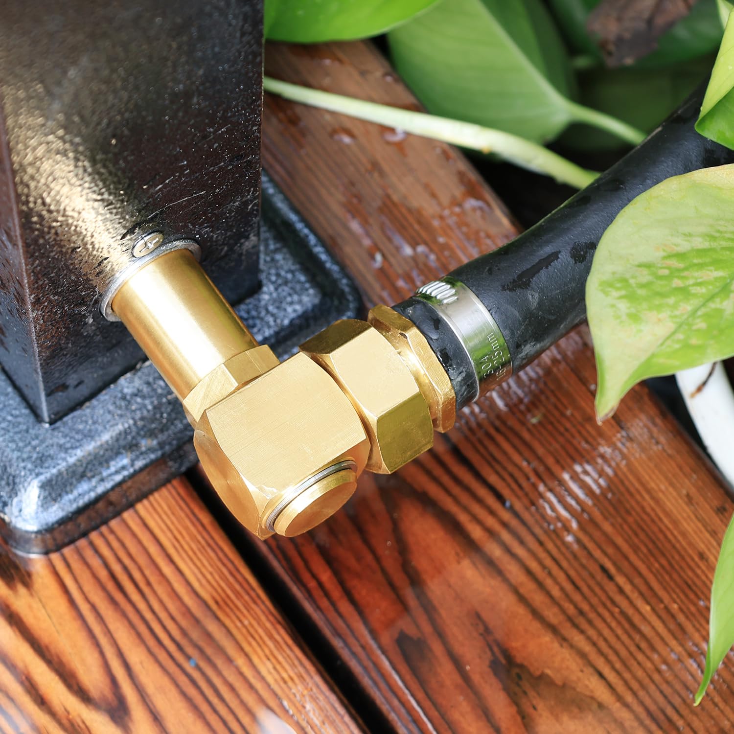 UNWAVER durable brass components for outdoor hose reel assemblies.