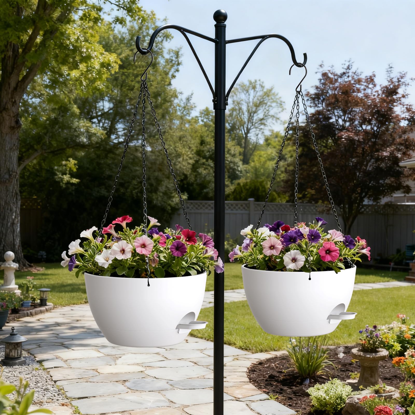 UOUZ mesh-bottom hanging planter showing improved airflow and drainage