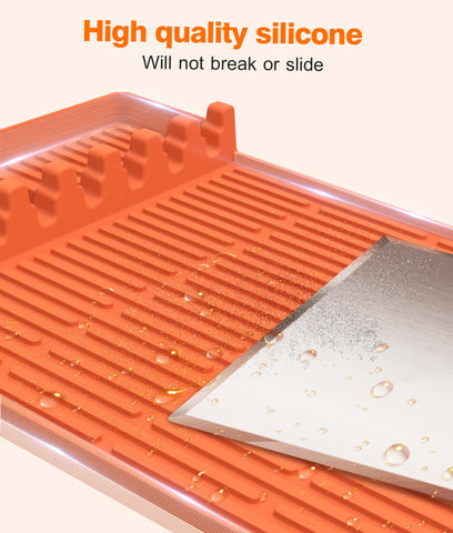 Gift-ready orange silicone griddle mat by Uozuke