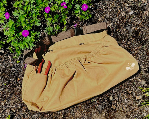 UpBloom foraging bag design supports collecting herbs and small harvests.