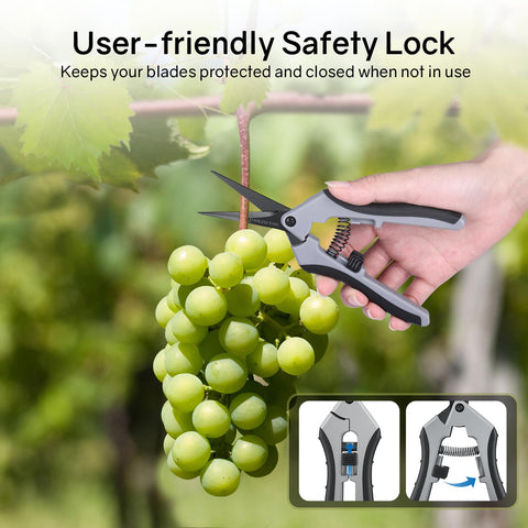 UR ADVANCE safety lock with thumb control securing blades for safe storage