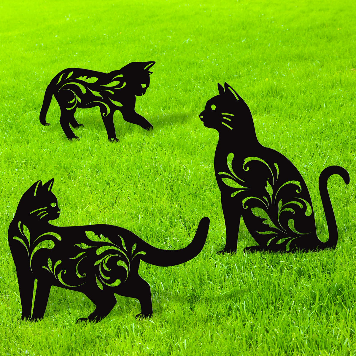 URATOT three-pack cat garden stakes large 30x20cm for charming yard borders and deterrence.